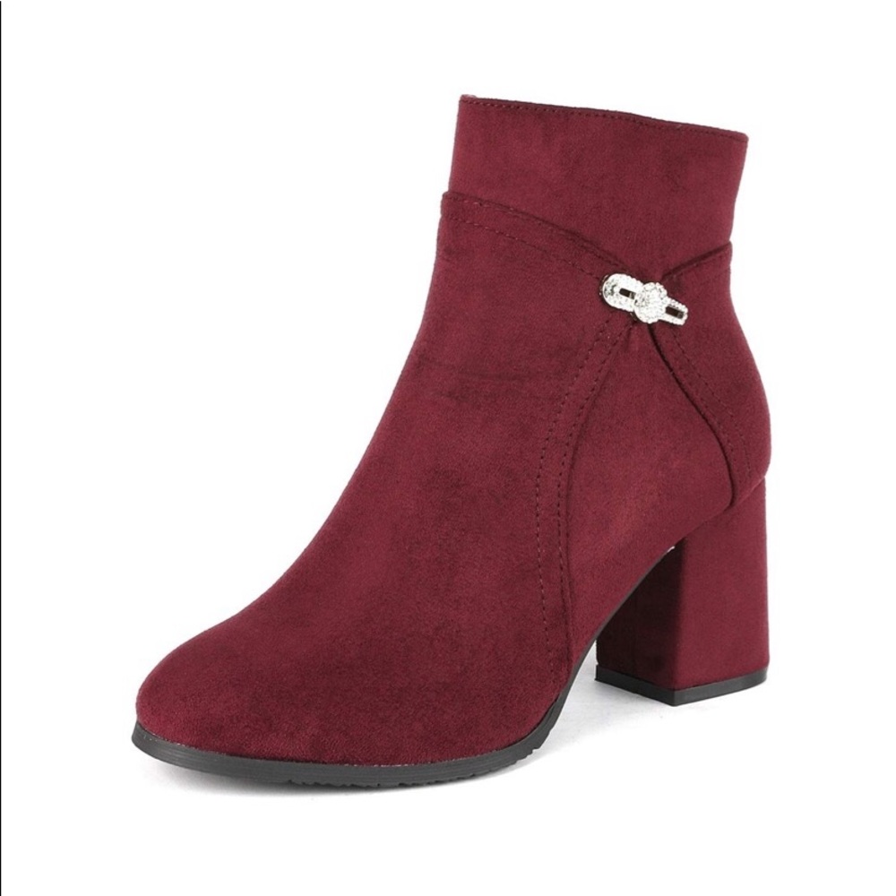 Burgundy Ankle Boots w/Rhinestone Accents 6.5M